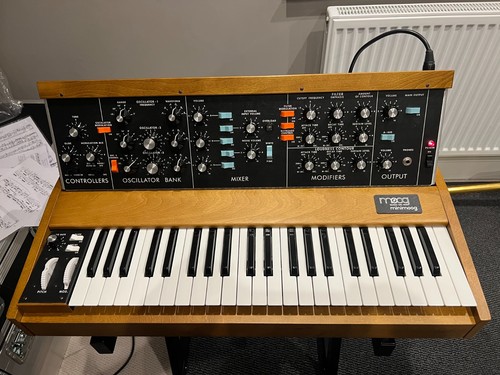 Moog minimoog model - d, 2016