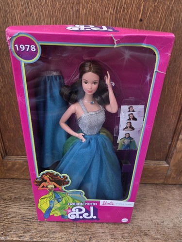 Barbie fashion photo doll - p.j.,