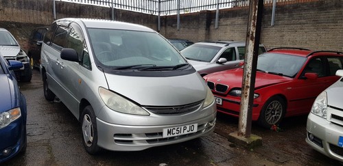 Toyota previa estima - -,
