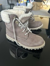RJ’S fuzzies Boots Size uk 4