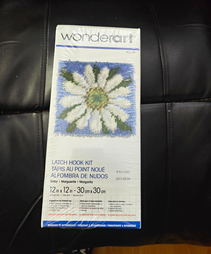 Wonderart latch hook - wonderart, kit
