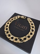 9ct gold square - curb, chaps