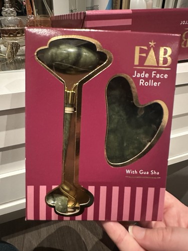 Fab jade face roller gua - face, sha