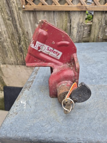 Caravan alko hitch - caravan, lock