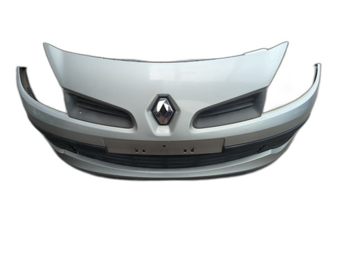 Renault clio 2006 - front, bumper