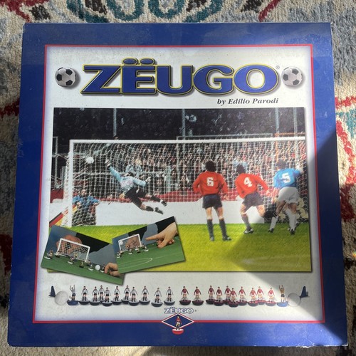 Zeugo parodi subbuteo near - parodi,