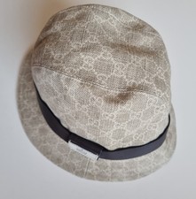 Gucci Beige GG Logo Beige Bucket Hat. New . Size Large.