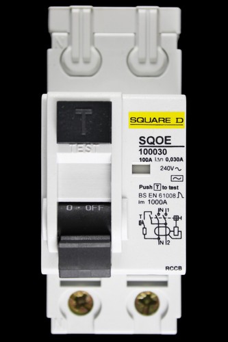Square 100 amp - square, d