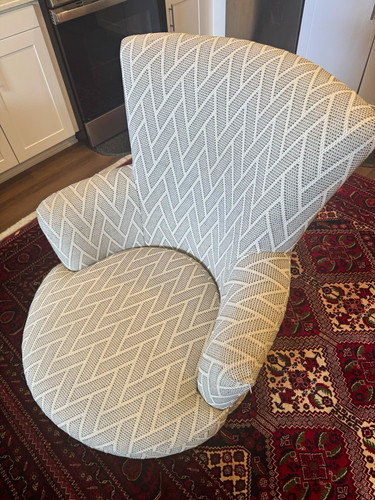 Beautiful chair very good - beautiful,