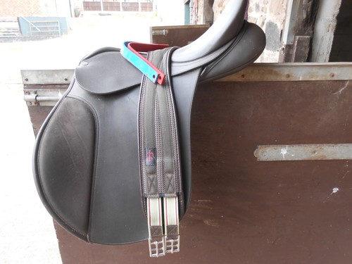 Wintec gp adjustable - 18",