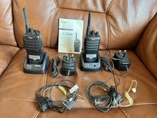 2x Icom IC-F27SR Two-Way Radio PMR446, License-Free Walkie Talkie, Tested
