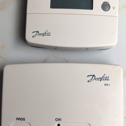 Danfoss tp5000 programmable - danfoss,