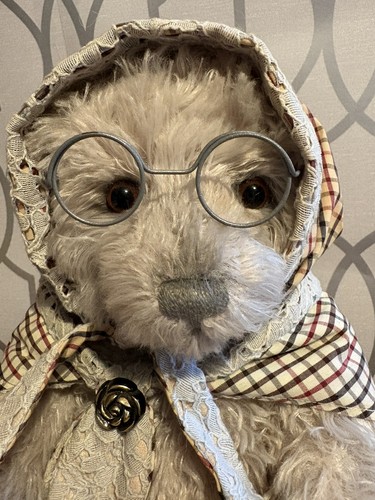 Charlie bears grandma - charlie, qvc