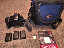 Samsung NX1 28.2MP with case 3 batteries and SD card