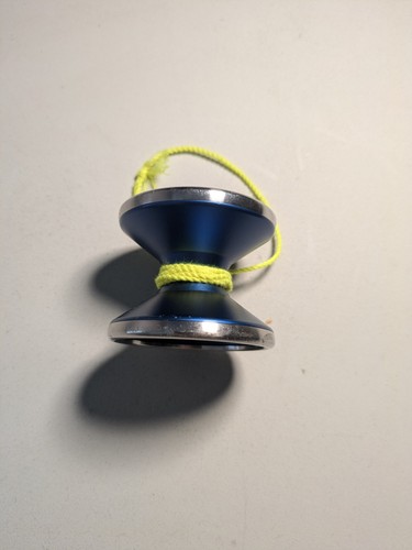 Yoyofactory bimetal blue - blue, yoyo