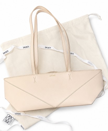 Genuine loewe puzzle - genuine,