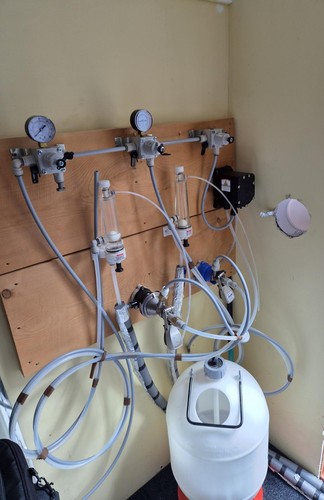 Complete home bar - beer, pumps