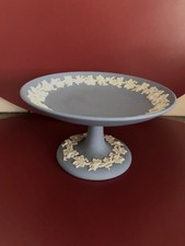 WEDGWOOD Cake stand 9cm high