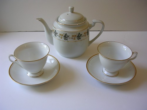 Vintage chinese teapot - teapot, /