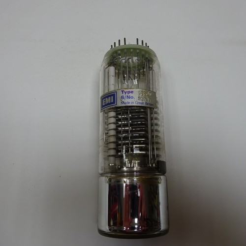 Emi type 9558a photomultiplier - type,