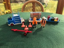 Playmobil Aircraft Cargo Crew (4315) Complete