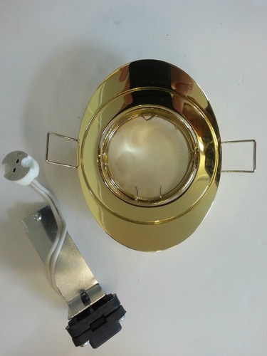 Brass mr16 oval tilt - 10, die