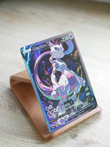 Mewtwo custom pokémon display - custom,