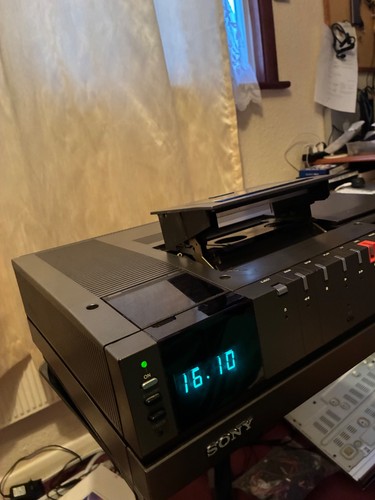 Sony betamax video - sony, ub
