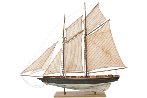 Nautical memorabilia solid