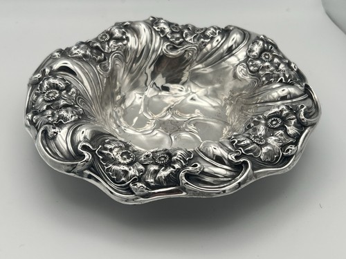 Art nouveau poppy - nouveau, 7-1/2”