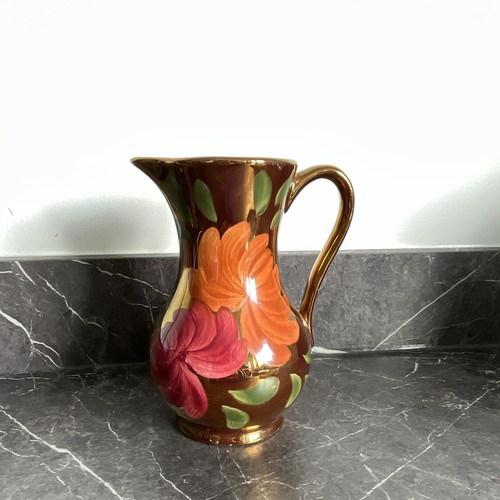 Vintage oldcourt pottery hand - oldcourt,