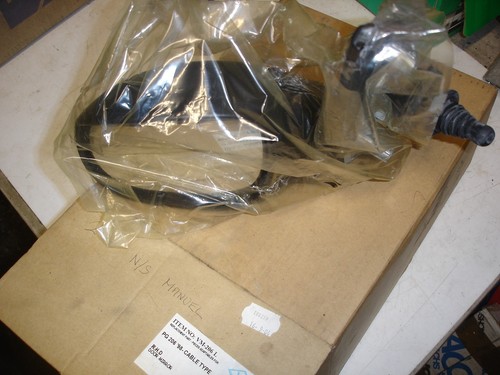 Peugeot 206 wing mirror left
