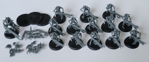 Warhammer 40k necron royal - necron,
