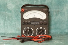 VINTAGE AVOMETER MODEL 8 MARK 5.PORTABLE/BENCH MULTIMETER & CABLES.1970's.