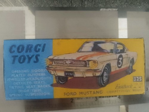 Corgi 325 ford mustang - corgi,