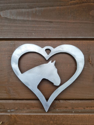 Bare metal horse heart - bare,