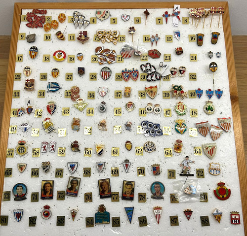 Insignia pin badge abzeichen - insignia,