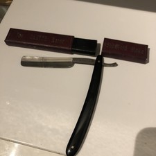 Vintage Straight Razor Castle