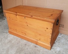 ANTIQUE VICTORIAN PINE BLANKET