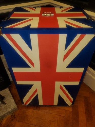 Vintage style wardrobe steamer - wardrobe,