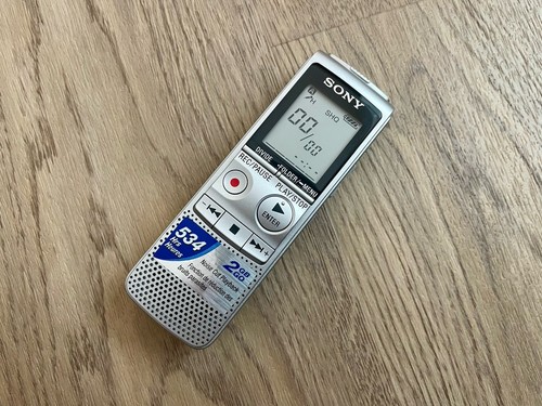 Sony icd bx800 - silver, 2gb