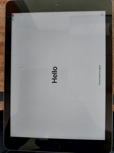 Apple ipad 6th - 2018, grey