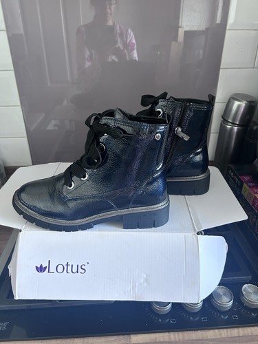 Ladies lotus patent ankle - lotus,