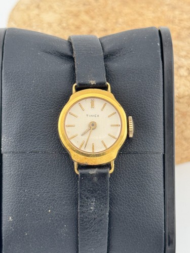 Vintage timex ladies - timex,