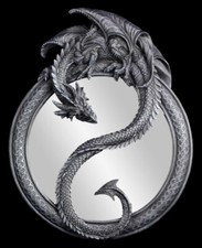 Dragon Mirror - Yin Yang -