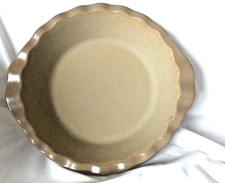 Pampered Chef stoneware deep