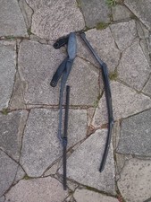 MERCEDES E CLASS FRONT WIPER ARM  Blades PAIR  LEFT & RIGHT W212 2010 