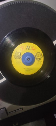 Big joe lick them - big, jungle