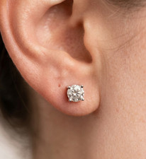 1CT D Color GRA Certified