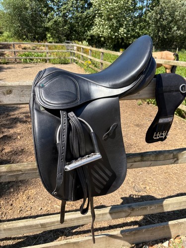Black stubben dressage - black,